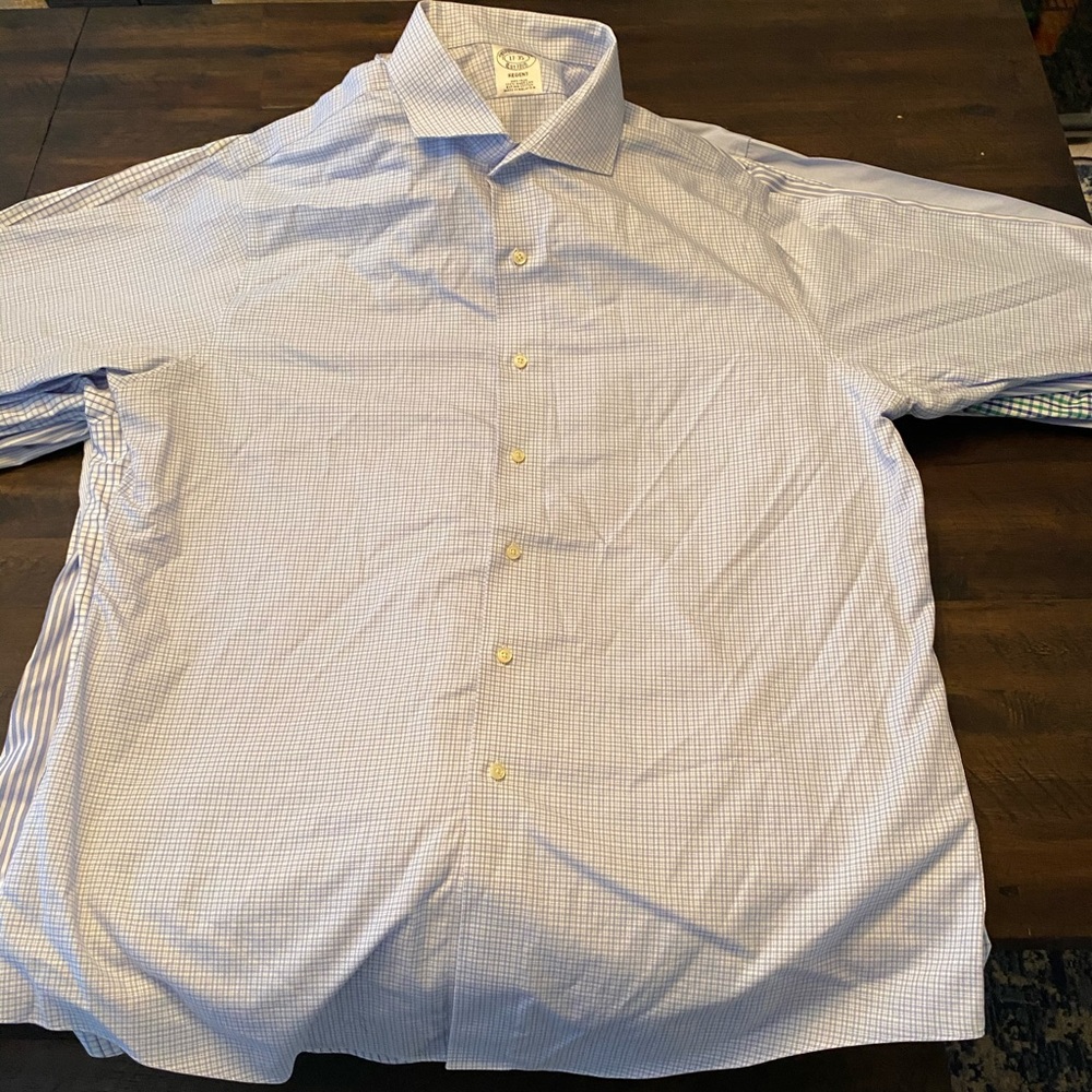 Brooks Brothers 17 Men’s Button Down Regent Shirt